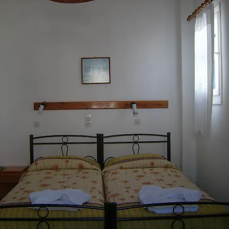 Hassouri Vasso Guest house *