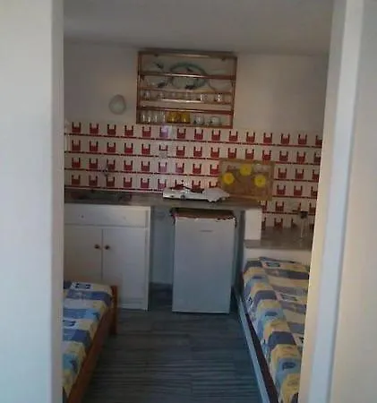 Hassouri Vasso Guest house *