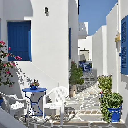 Hassouri Vasso Guest house Naousa (Paros)