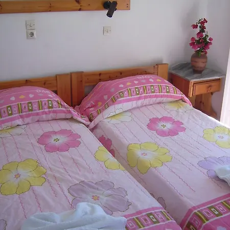 Guest house Hassouri Vasso Naousa (Paros)